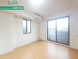 グラン　ヒル　山荘 1階1LDKのリビング/ダイニング