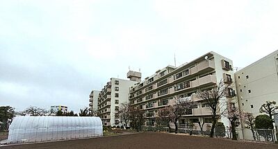 外観：平成１年築の新耐震マンションです。住宅ローン控除も利用可能。ＪＲ常磐線の始発もある駅で、通勤、通学に便利なエリアです。
