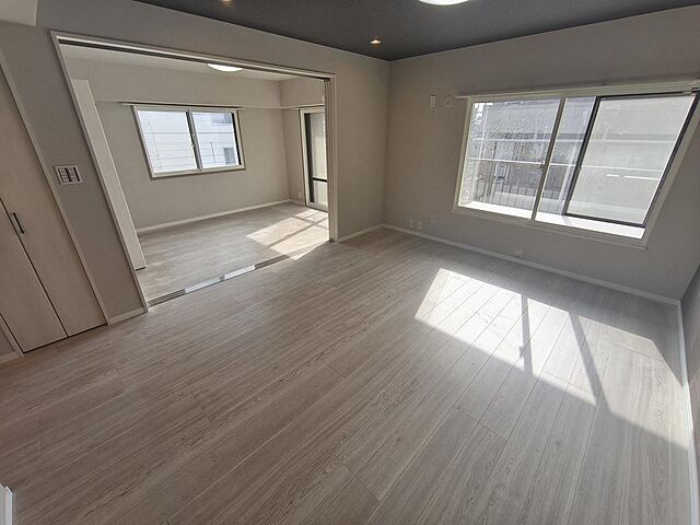 リビング/ダイニング 京成松戸線 八柱駅 徒歩7分