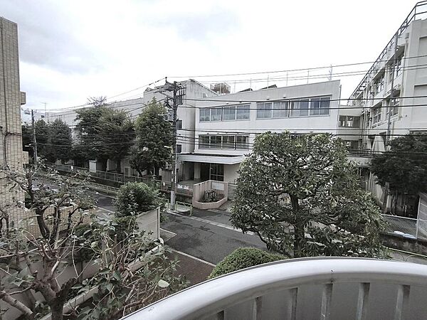 バルコニーを拡大表示