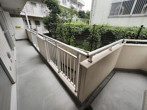 バルコニーを拡大表示
