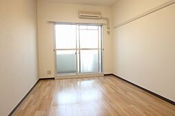 リバーサイド千里I 2階1Kのリビング/ダイニング