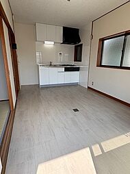 上西貸家 2階4DKのリビング/ダイニング