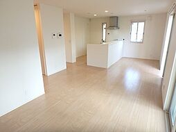 北大阪急行電鉄 箕面船場阪大前駅 徒歩19分の賃貸テラスハウス 1階3LDKのリビング/ダイニング