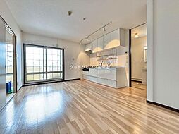 一ツ家ウェーブタウン9号棟 201 2階3LDKのリビング/ダイニング