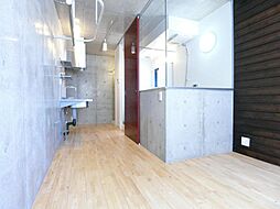 ＣＯＣＯ　ＳＱＵＡＲＥ　ＡＹＡＳＥ 104 1階ワンルームのリビング/ダイニング