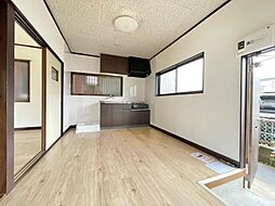 川井ハイム 202 2階2DKのリビング/ダイニング