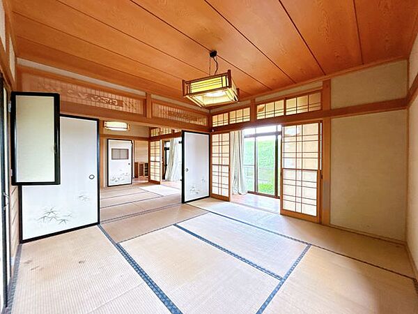 室内を拡大表示