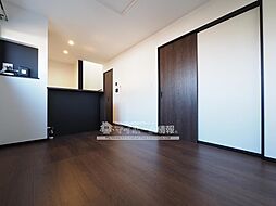 プレミアムアイランド永島 H 1階1LDKのリビング/ダイニング