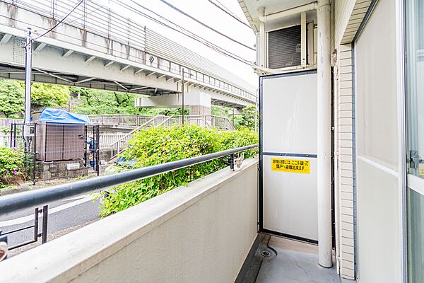 バルコニーを拡大表示