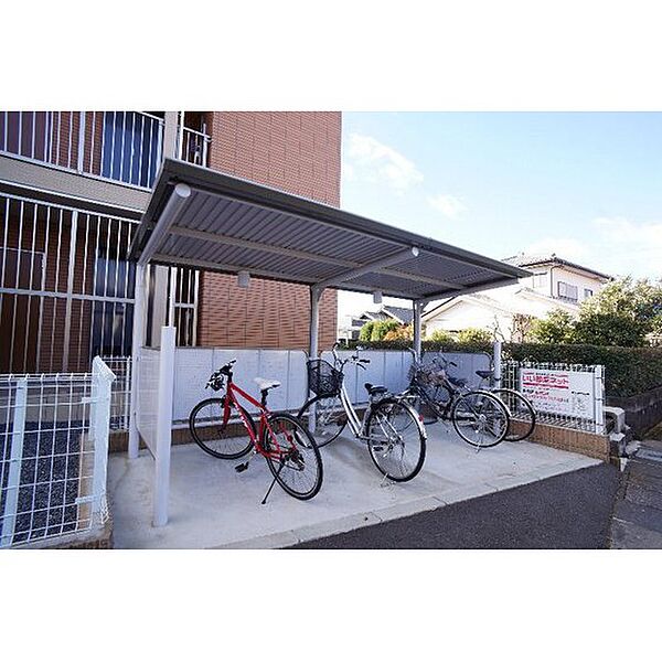 apartment 群馬県前橋市上新田町
上新田町の賃貸情報を見る
物件地図