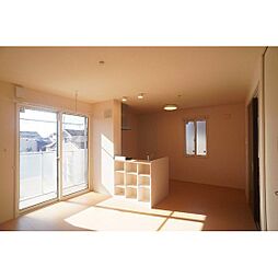 サンライズ 202 2階1LDKのリビング/ダイニング