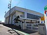周辺：古知野西小学校 981m