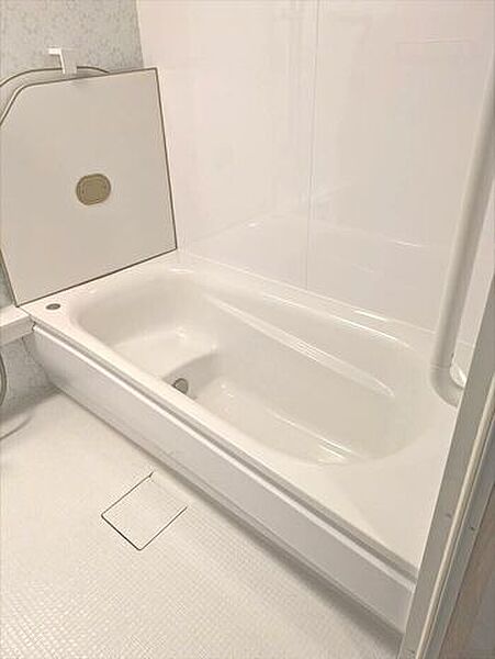 浴室を拡大表示