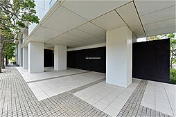 東急田園都市線・東急大井町線「二子玉川」駅まで徒歩2分をはじめ、複数沿線・駅が利用可能。毎日の通勤・通学や休日のお出かけにも便利な立地です。