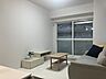 リビング/ダイニング：【LDK/約13.23帖】LDKと洋室2部屋が近い間取り。廊下スペースを小さくすることで、居住スペースがしっかりと確保されています。
