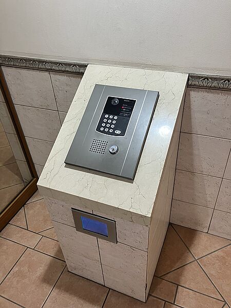 エントランスを拡大表示