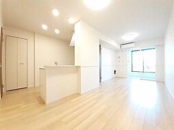 プロムナード 102 1階1LDKのリビング/ダイニング