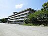 周辺：足利市立北中学校(721m)