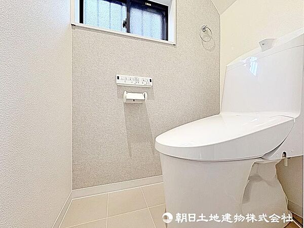 トイレを拡大表示