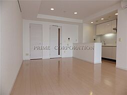 東急田園都市線 三軒茶屋駅 徒歩12分の賃貸マンション 8階2LDKのリビング/ダイニング