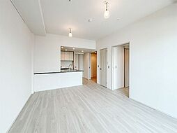 JR山手線 品川駅 徒歩11分の賃貸マンション 23階2LDKのリビング/ダイニング