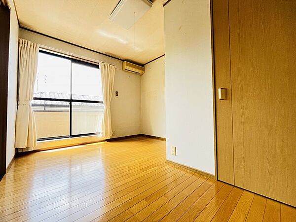 室内を拡大表示