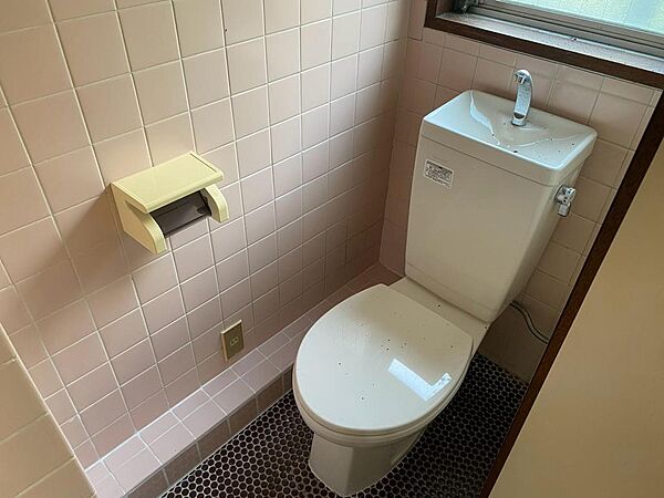 トイレを拡大表示