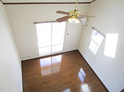 サニーK 203 2階1Kのリビング/ダイニング