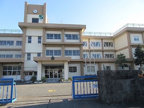 画像16:小学校「富士市立富士南小学校まで1929m」
