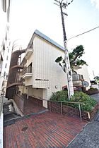 北野町パークハイツ  ｜ 兵庫県神戸市中央区北野町4丁目（賃貸マンション2LDK・4階・75.50㎡） その1