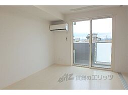 JR東海道・山陽本線 草津駅 徒歩26分の賃貸アパート 3階1LDKのリビング/ダイニング