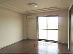 コンフォール 1階2LDKのリビング/ダイニング