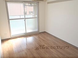 JR東海道・山陽本線 南草津駅 徒歩13分の賃貸マンション 3階1Kのリビング/ダイニング