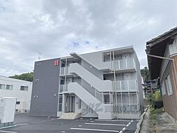 6 / 33
