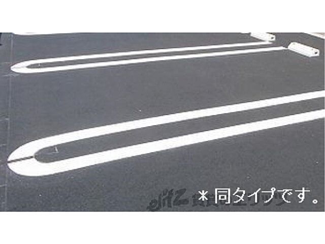 13 / 27
