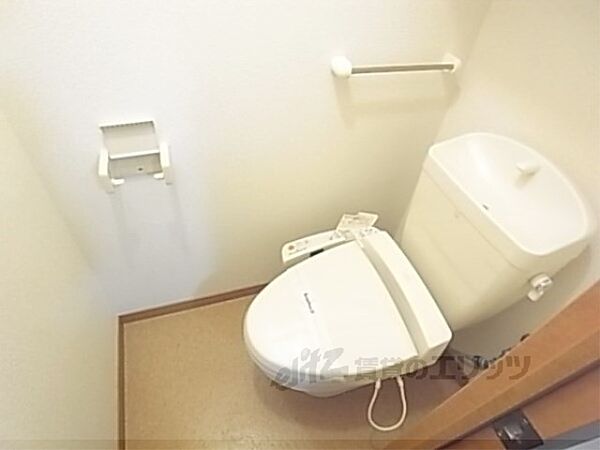 画像11:清潔感溢れるトイレ。