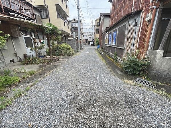 画像14:前面道路