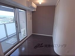 プレコート上鳥羽 4階1Kのリビング/ダイニング