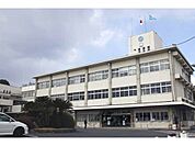 向日市役所まで1200メートル
