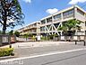 周辺：松戸市立常盤平第二小学校 徒歩6分。 480m