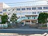 周辺：市川市立大野小学校 徒歩5分。 340m