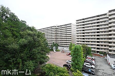 抜けるような眺望はマンションならではですね!高層階ならではの眺望をご堪能下さい!