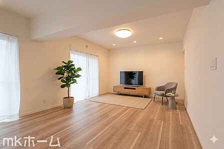 ※家具はCGイメージ画像です。多くの時間を過ごす空間だからこそ採光にはこだわりたいですね！