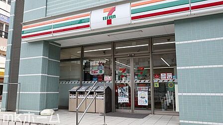 セブンイレブン船橋本郷町店 徒歩5分。 380m