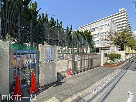 江戸川区立西葛西小学校 徒歩6分。 470m