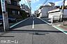 外観：前面道路