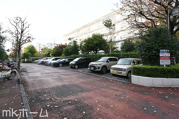 駐車場を拡大表示
