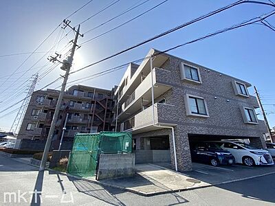 外観：マンション外観