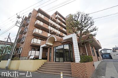 外観：マンション外観
